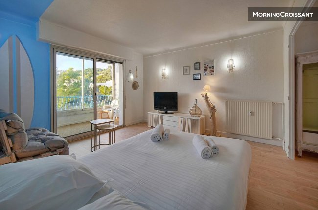 Studio rénové - Clim - Vue mer