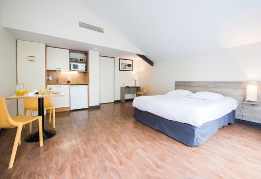 Studio tout équipé en résidence