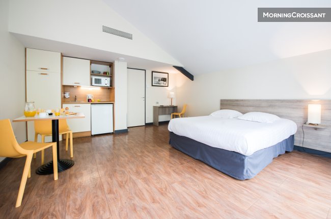 Studio tout équipé en résidence