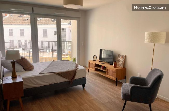 Studio meublé en résidence