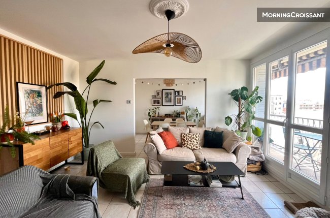 Appartement pied Gratte ciel + CLIM