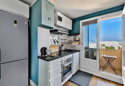 T4, 3ch, meto D 2mn à pied, parking