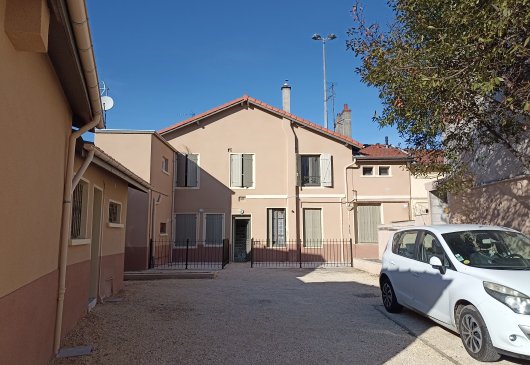 T2 rénové & Tout Équipé – Parking