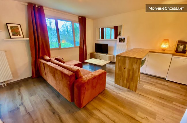 T2 lumineux proche CHR et Lille