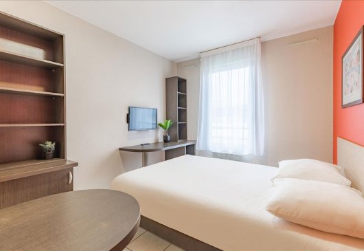 Beau studio avec services hôteliers