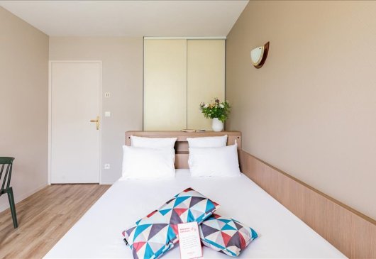 Beau studio avec services hôteliers