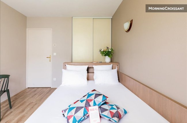 Beau studio avec services hôteliers