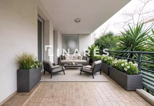 Carré d'Or T3 de standing + parking