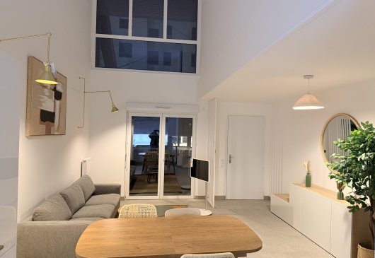 Duplex 92m² – La Défense premium