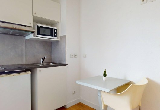 Studio meublé en résidence