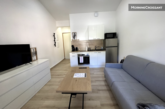 Studio centre-ville Lagnieu/parking