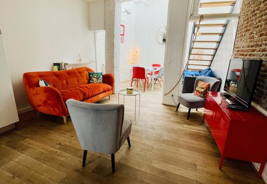 Loue maison meublée, Vieux-Lille