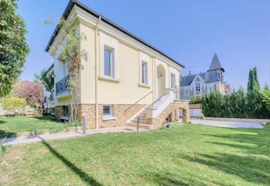 Maison premium 340 m² – 7 chambres