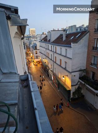 Calme absolu au Village Mouffetard