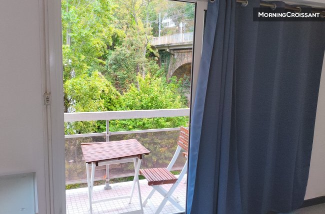 Grand studio  Issy les Moulineaux