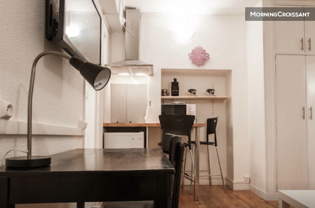 Studio rénové tout équipé & meublé