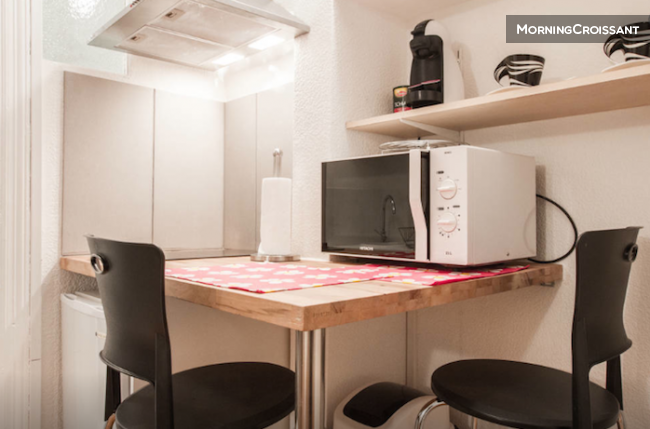 Studio rénové tout équipé & meublé